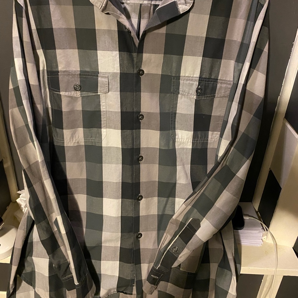 Men’s button down dress shirt